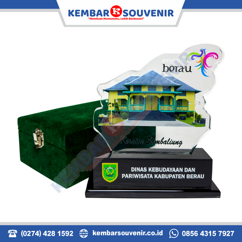 contoh plakat penghargaan