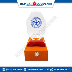 contoh plakat ucapan terima kasih pkl