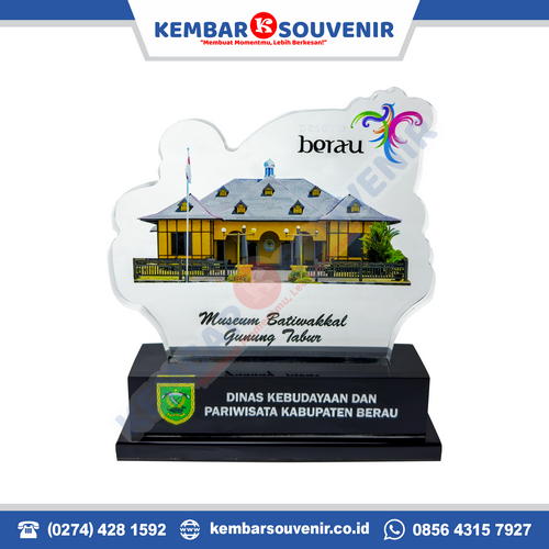 harga plakat kenang kenangan