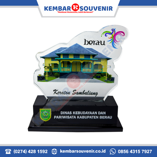 harga plakat penghargaan