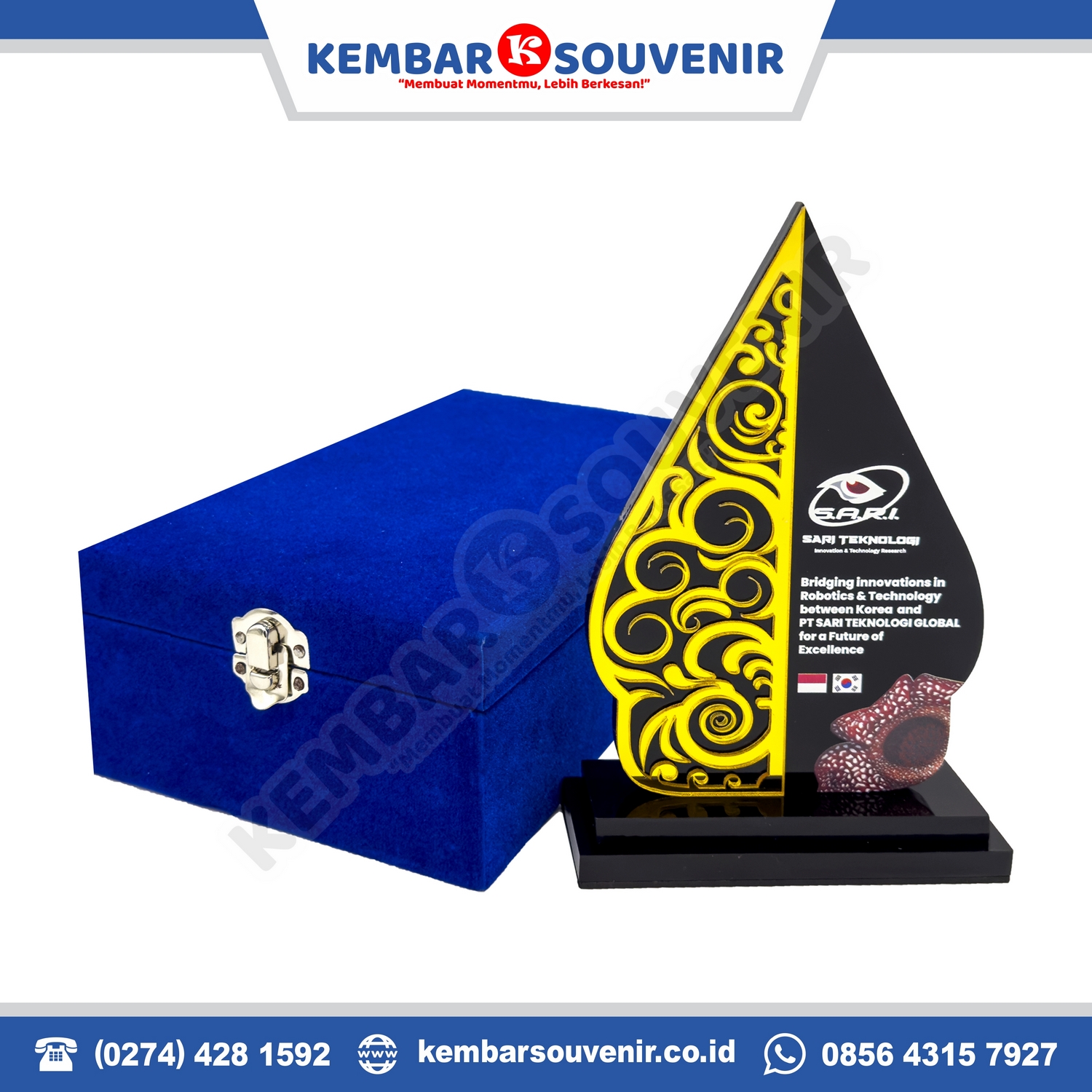 model plakat akrilik