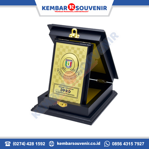 plakat penghargaan ucapan terima kasih