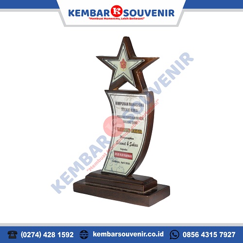 Ulasan Pelanggan tentang Souvenir Perpisahan Tk di Kembar Souvenir