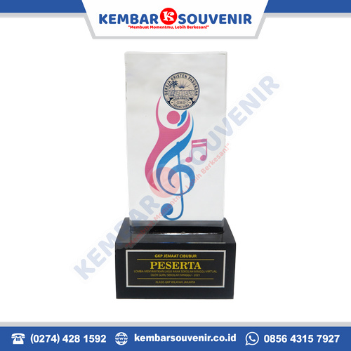 contoh gambar plakat