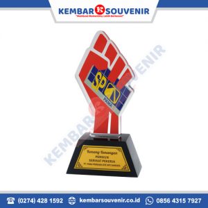 desain plakat ucapan terima kasih