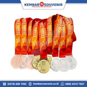 harga medali lomba