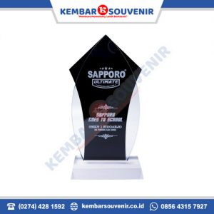 harga plakat akrilik