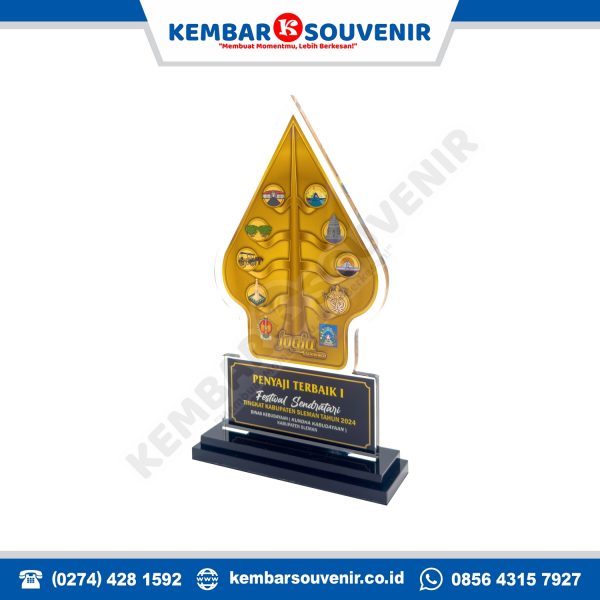 harga plakat custom