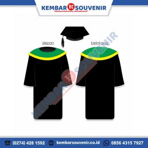Harga Toga Terjangkau Kualitas Terjamin di Kembar Souvenir