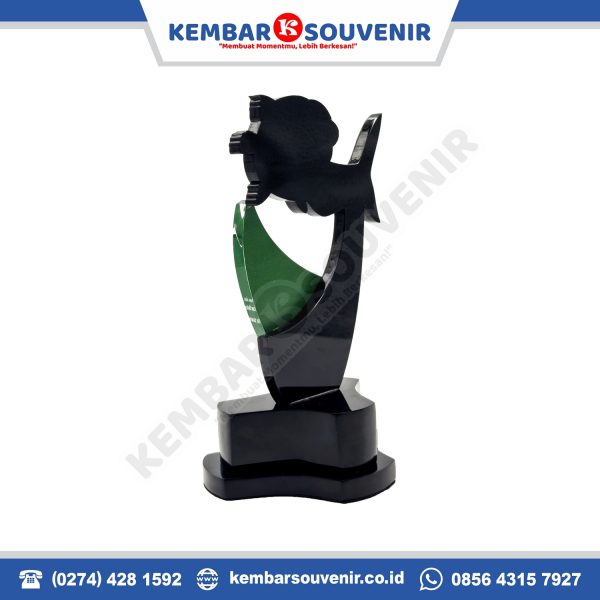 plakat akrilik harga
