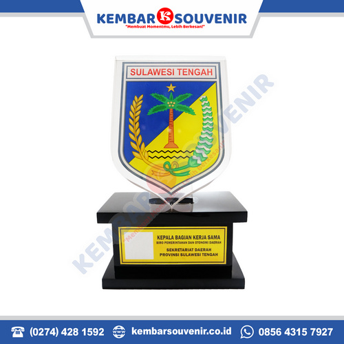 plakat akrilik surabaya