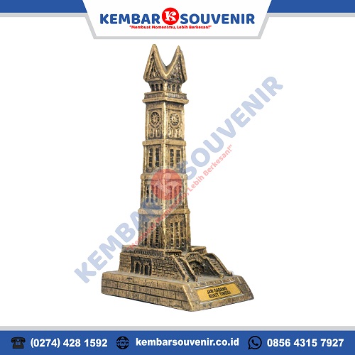 Souvenir Miniatur Jam Gadang Bukit Tinggi dari Kembar Souvenir - Image 2