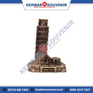 Souvenir Miniatur Menara Pisa Bahan Fiber Berkualitas