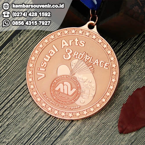 harga medali 1 set