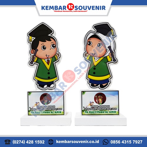 kenang kenangan untuk anak tk