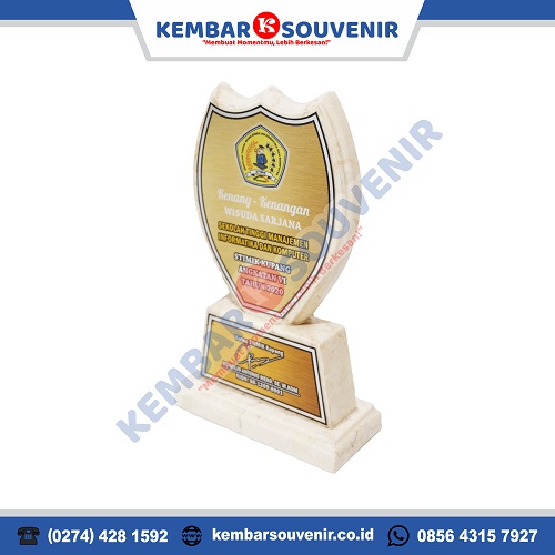 plakat batu marmer