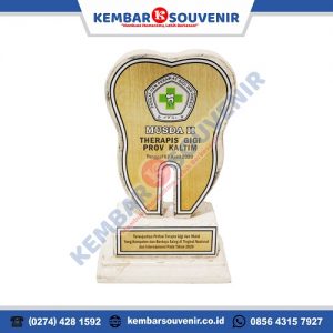 plakat marmer gigi