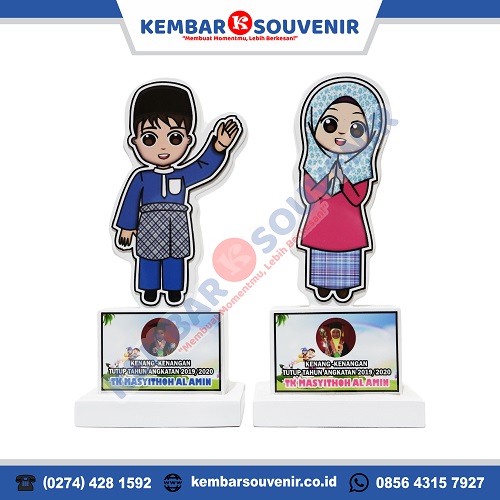 souvenir wisuda anak tk