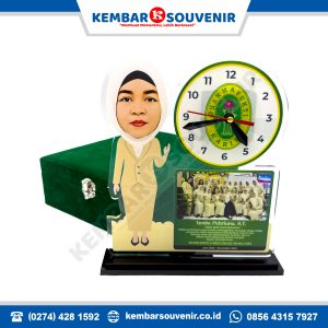 contoh plakat kkn