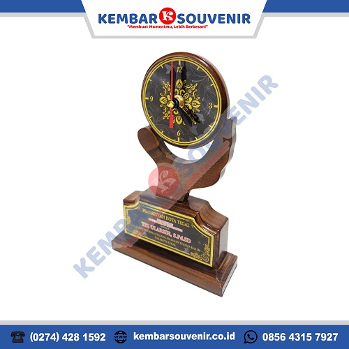plakat kayu jati belanda