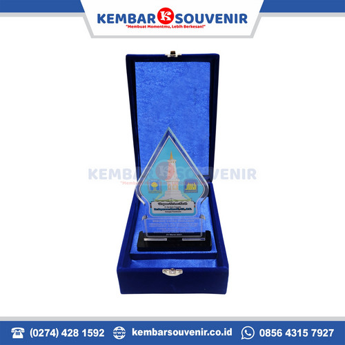 Galeri Plakat Akrilik