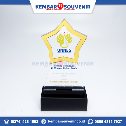 harga plakat akrilik jogja