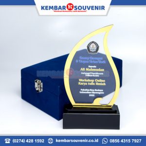 Jual Plakat Murah