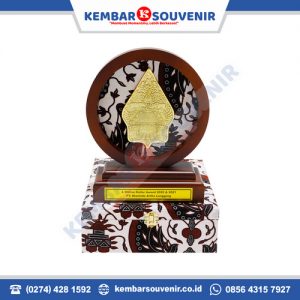 plakat wayang