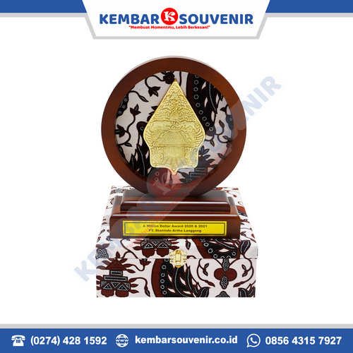 plakat wayang
