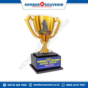 contoh gambar plakat