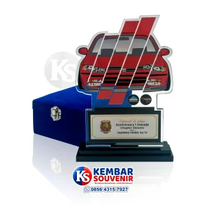 Wujud Solidaritas dalam Bentuk Plakat Custom