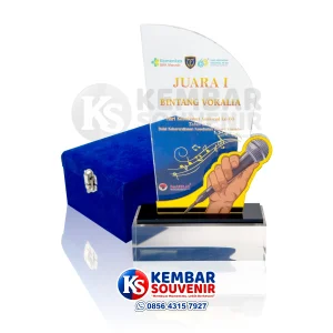 plakat akrilik lomba vokal tingkat nasional