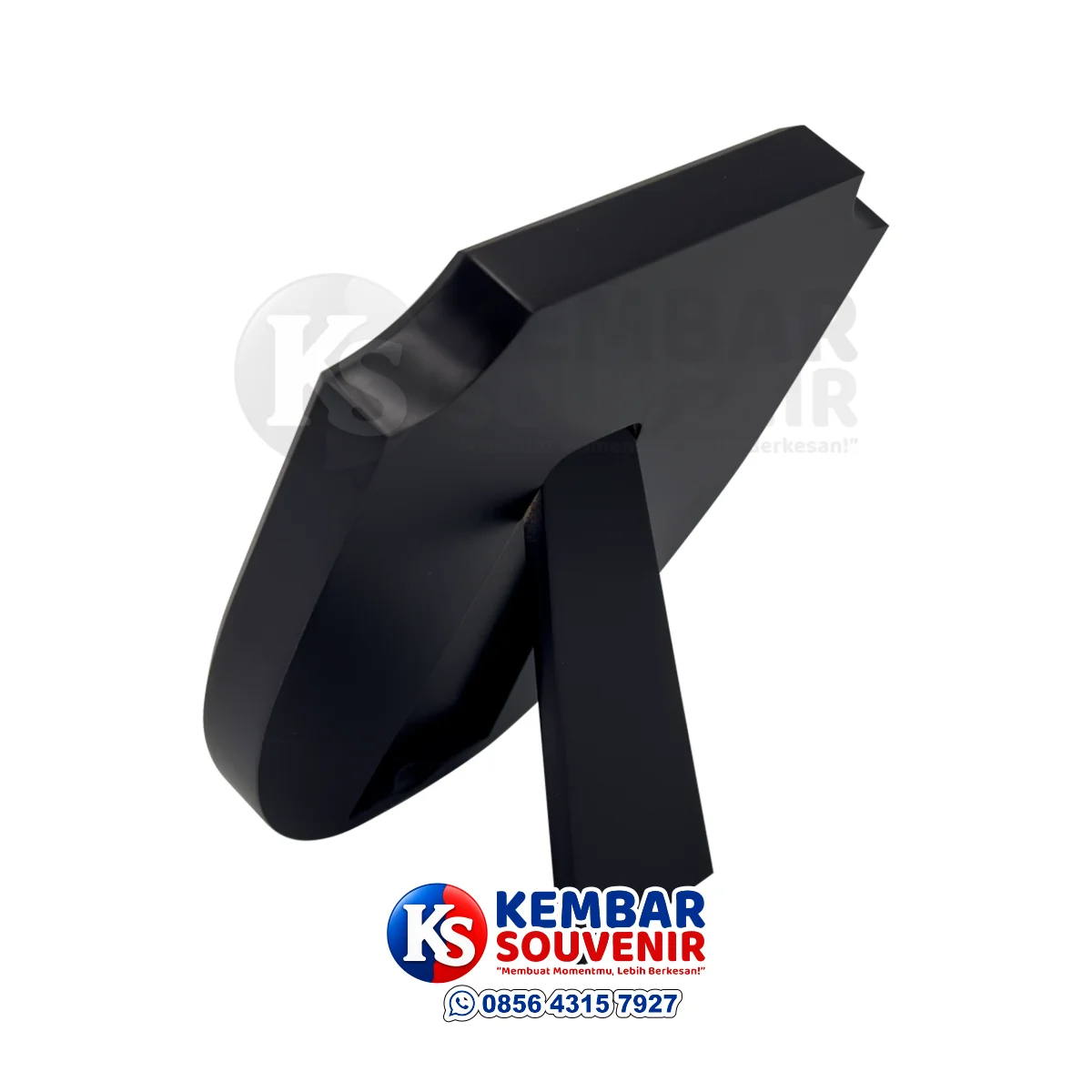 plakat logo kejaksaan berbahan kuningan
