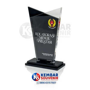 plakat penghargaan organisasi olahraga daerah